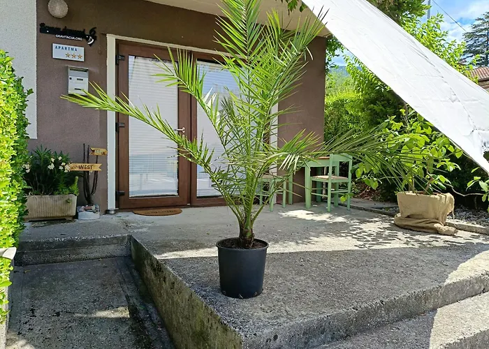 公寓 Gravitacija East 托尔明